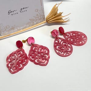 Statement earrings large baroque ornament baroque boho stud earrings rose gold stainless steel studs allergy-friendly resin earrings lacquer earrings
