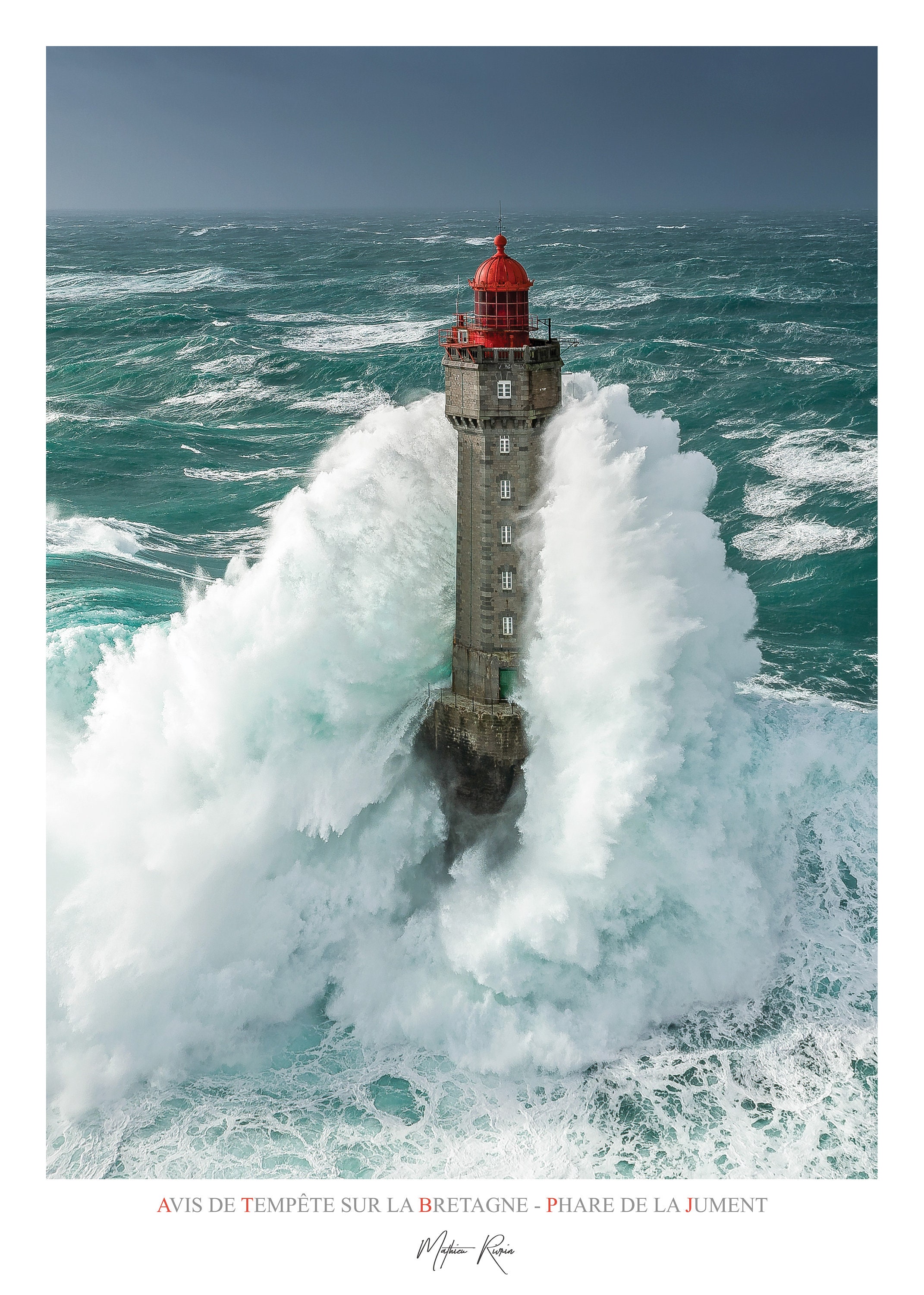 Affiche 70 X 50 cm - Tempete sur La Bretagne Phare de Jument Vertical