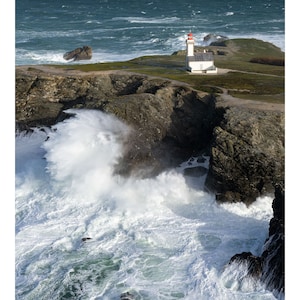 CARTEL 70 x 50 cm - TORMENTA sobre BRETAÑA - Phare des Poulains- Belle-île-en-mer