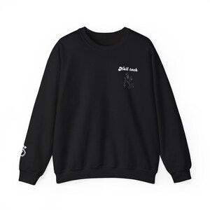 Nail Tech Crewneck Sweatshirt - Nail Artist Jumper, Manicurist Pullover, Beauty Salon Sweater, Nail Technician Top, Nail Care Gift