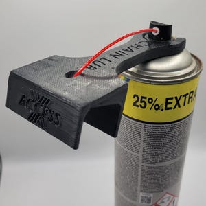 Guida per lubrificare la catena della motocicletta