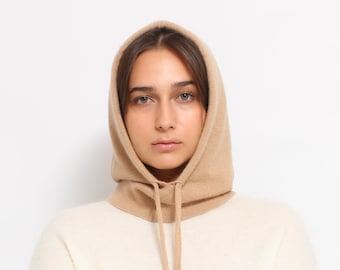 Pure Cashmere Balaclava Hood. Made from 100% Upcycled Cashmere in Beige color, Snood, Cowl scarf, Neck warmer, Neck, Winter Hat, Cagoule