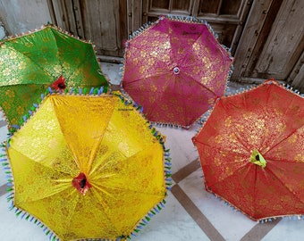 Lotto all'ingrosso di ombrelli indiani per la decorazione Ombrelli parasole stampati per feste di matrimonio