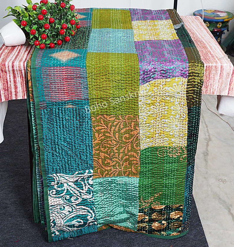 PATCHWORK KANTHA QUILT Indian Vintage Throw Blanket Silk Bedcover Handmade Bohemian Coverlets Queen Twin size Bedspread Quilts For Sale Green