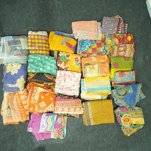 Lotto all&#39;ingrosso di trapunta Kantha vintage indiana fatta a mano, coperta reversibile, copriletto in tessuto di cotone, trapunta Boho