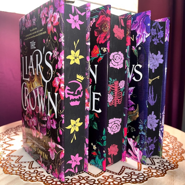 Dominions Series Sprayed and Stenciled Edges - The Liar’s Crown - The Stolen Throne - The Shadows Rule All