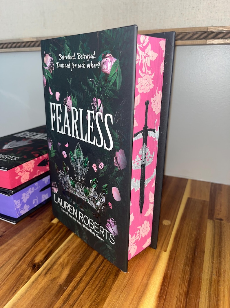 Powerless Sprayed and Stenciled Edges Fearless