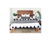 Gorgeous Moroccan Pom Pom Throw Soft Cozy Cotton Moroccan Blanket Black and White strippes blanket