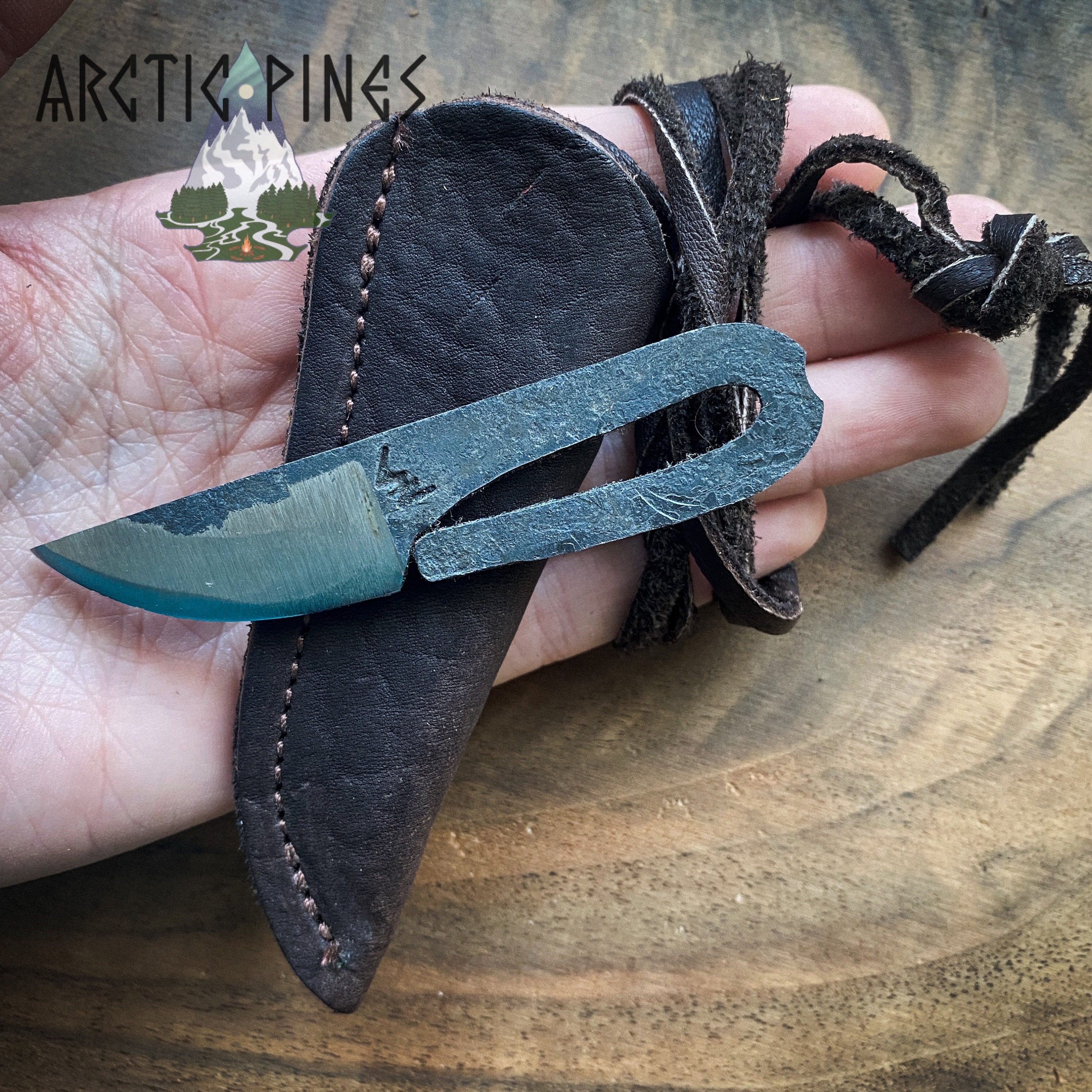 SHFerro Leather Sheath with Ferro Rod — High quality handmade camping  knives — BPS