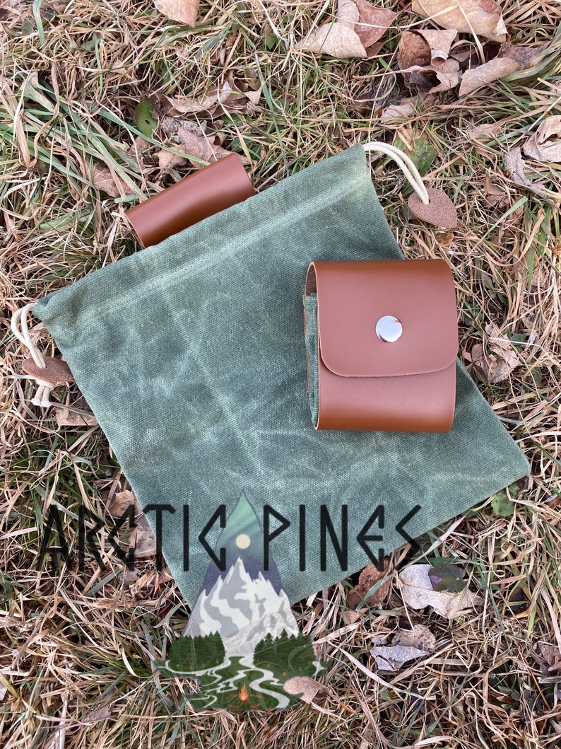 FOREST GREEN Gathering Foraging Bag, Folding Collapsible Drawstring Bushcraft Bag, Belt Pouch, Waxed Canvas Mushroom bag, berry bag image 2