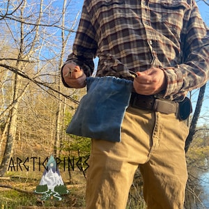 BLUE WALNUT Gathering / Foraging Bag - Folding Collapsable Drawstring Bushcraft Bag - Belt Pouch - Belt Bag - Mushroom bag - berry bag