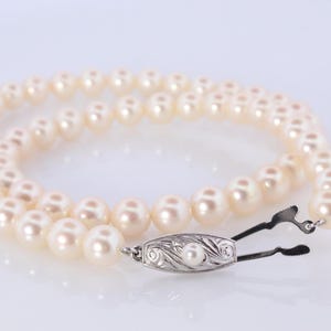 Tasaki 14k White Gold Pearl Necklace. 7mm Pearls Necklace. Japanese Pearls.