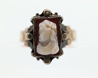 Anillo de sello victoriano con camafeo tallado de 10 quilates. Antiguo anillo de sello de oro rosa de 10 k (st57)