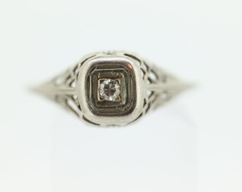 18k Art Deco Diamond ring. 18k White Gold Filigree Ring.st150