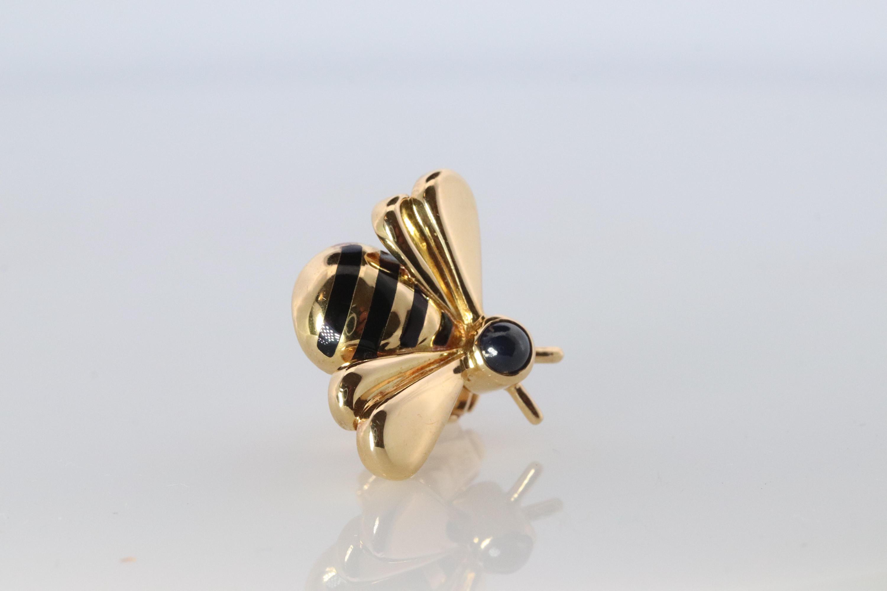 Genuine Cartier Bee Brooch. 18k Yellow Gold Sapphire Bumblebee Pin