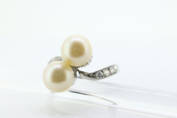 Antique Platinum double pearl diamond ring. Bypas… - image 1