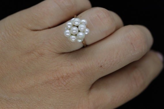 14k Pearl Cluster Ring. Size 6 4mm pearls - image 4