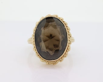 10k Smoky QUARTZ Large Bezel set ring. Large Oval Smokey Quartz Cocktail Cathedral ring(88)