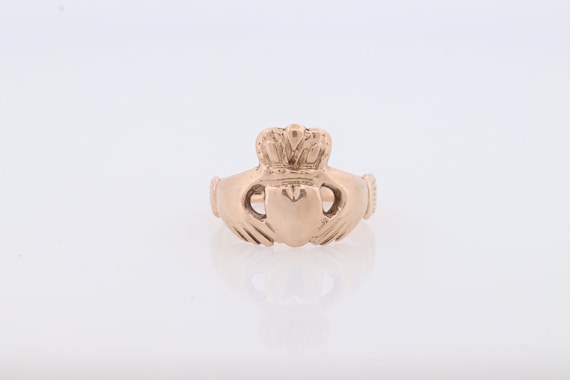 CLADDAGH Ring. 9k Vintage Irish Claddagh Heart Ha… - image 1