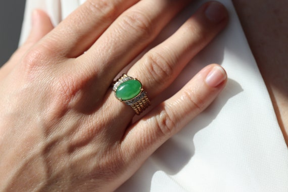 14k Apple Jade Diamond ring. Jade Cabochon Prong … - image 2