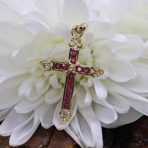 14k Ruby Cross Pendant. Crucifix Christian channel set rubies. st(80/50)