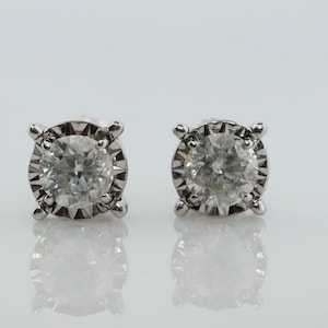 Diamond stud earrings. 10k Stud posts with 1.00ctw Diamonds made by ZEI