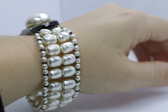 Sterling Silver Faux Pearl Bracelet. Vintage st(2… - image 7