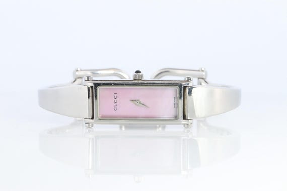 Vintage Gucci 1500l Quartz Wrist Watch. Gucci Silver Pink  display picture 1