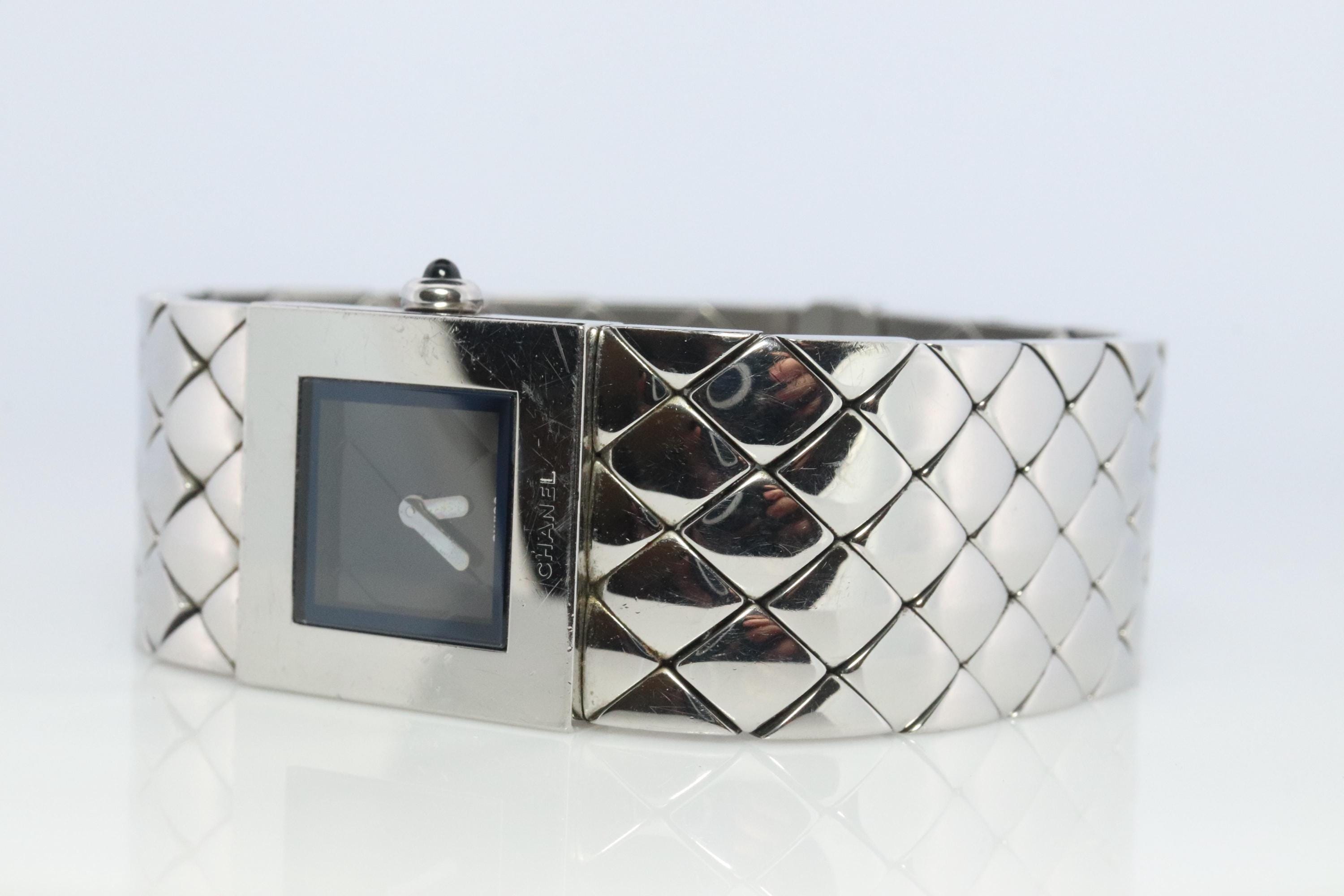 Chanel Watch. Genuine Matelasse Ladies Quartz Wristwatch Quilted Bracelet