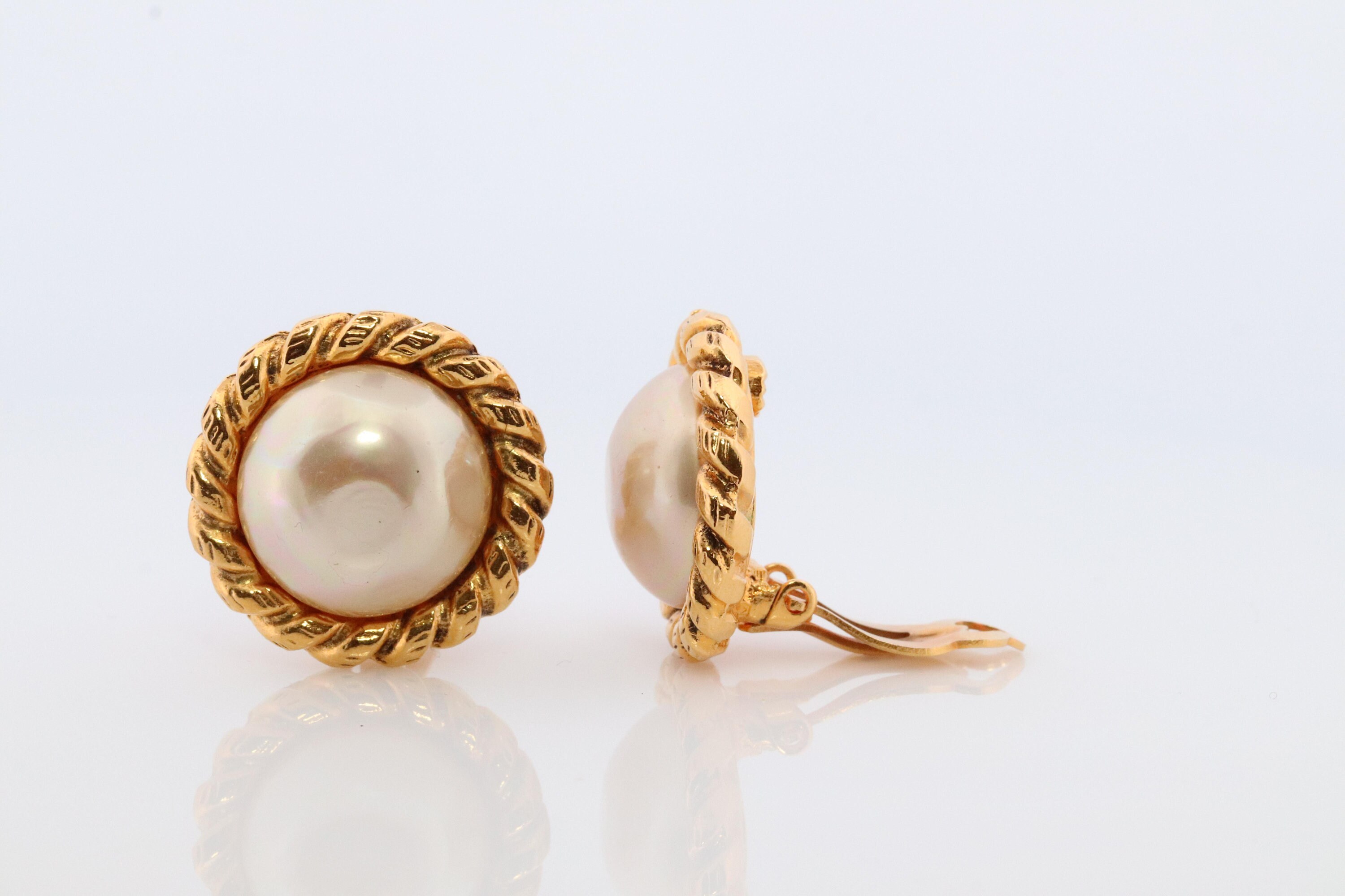 CHANEL(シャネル) 70's coco mark rhinestone earrings ココ
