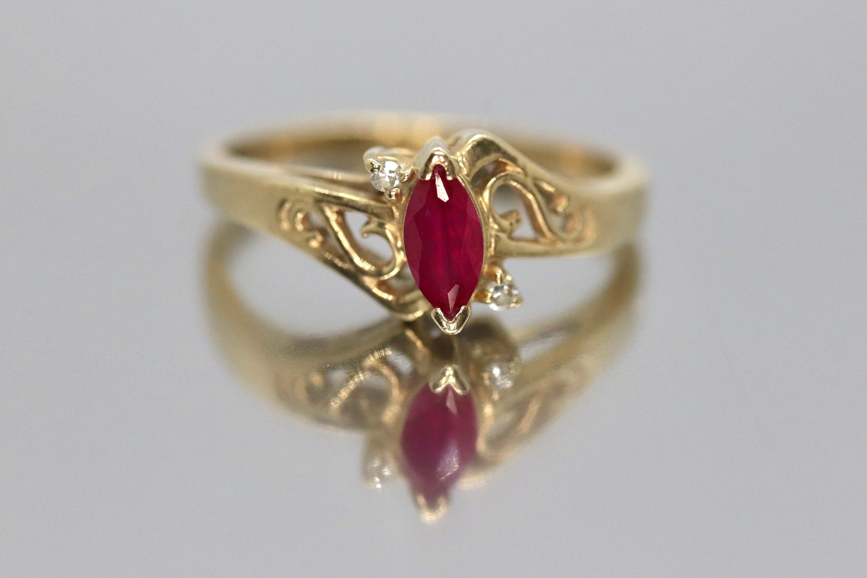 10k Marquise Ruby - Etsy
