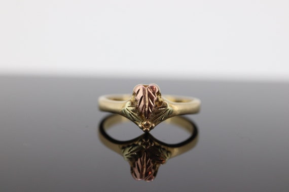 Black Hills Gold Ring. 10k Black Hills Gold weddi… - image 1