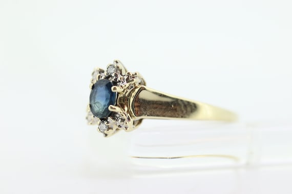 10k Blue Sapphire and Diamond Halo ring. 10k Oval… - image 2