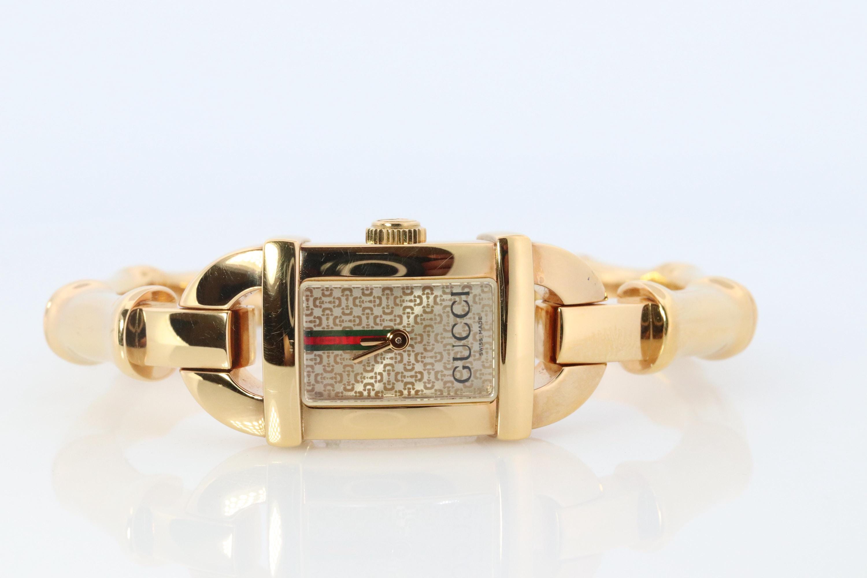 GUCCI 6800 ゴールドレクタングル時計 Exc+5] GUCCI 6800L Gold Bangle Watch GG Dial Vintage Watch