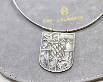 Pre-owned Ilias Lalaounis Sterling Silver Crest Shield Chocker necklace