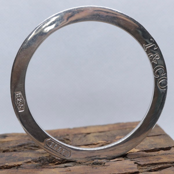 Tiffany and Co. 1837  Sterling Silver bracelet. RARE flat disk circle bangle bracelet. st(59/80)