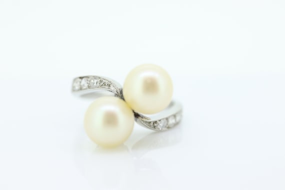 Antique Platinum double pearl diamond ring. Bypas… - image 3