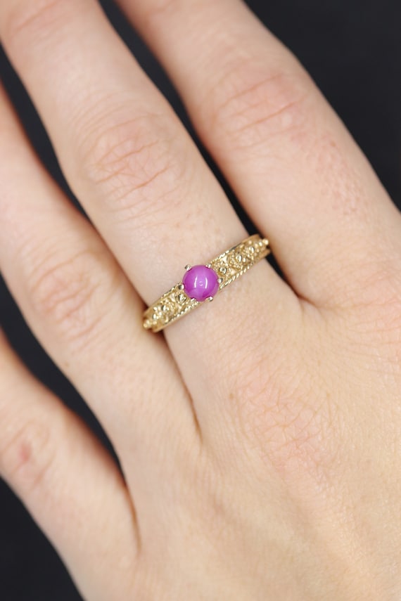 Vintage 14K Gold Rose Blossom Ring with Pink Linde Star Sapphire