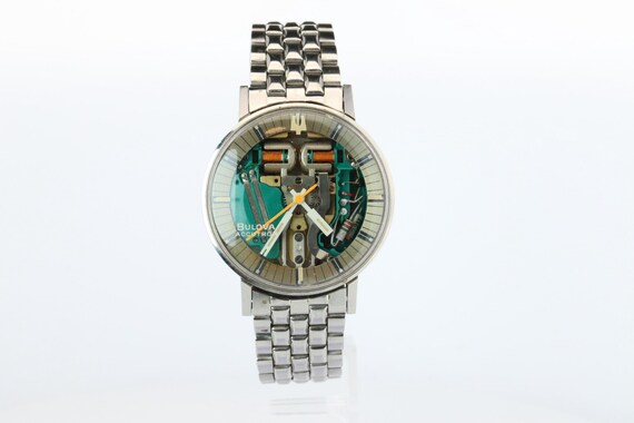 Vintage Bulova Accutron Watch. Spaceview Bulova Accutron Electric Transparent.