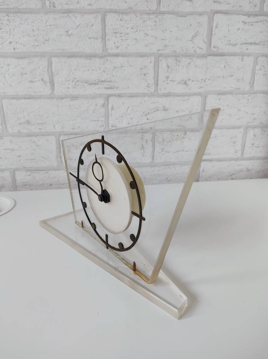 Vintage Art Deco Acrylic Table Clock Czechoslovakia - Etsy