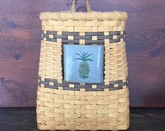 Vintage Hanging Wall Basket w/ Pinapple Detail