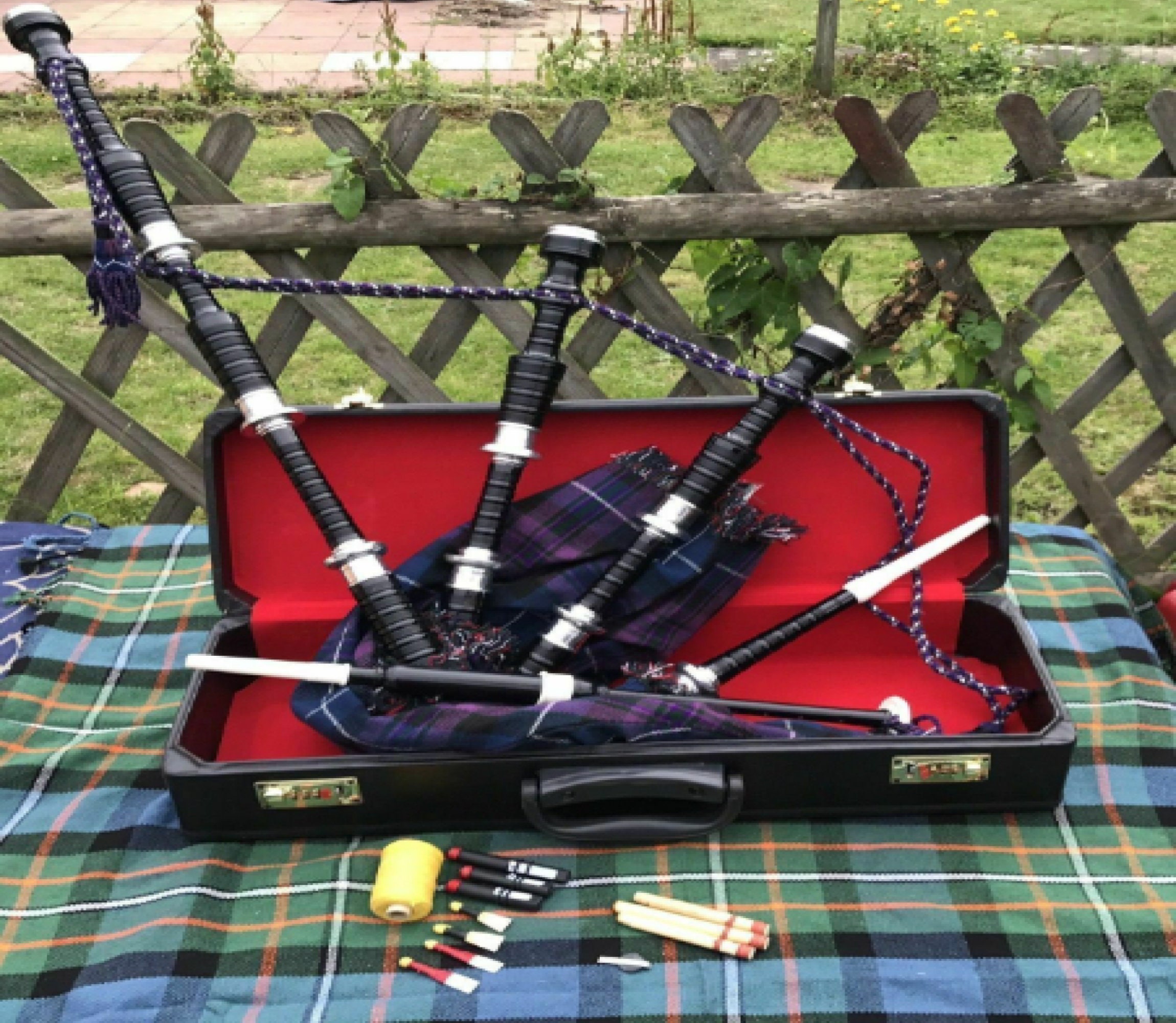 Highland Bagpipes for sale Only 4 left at 65