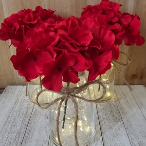 Red Hydrangea Lighted Bud Vase Centerpiece, Wedding Centerpiece, Table Centerpiece, Anniversary Decor, Wedding Decor, Farmhouse Wedding