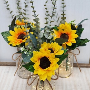 Set of 3 Sunflower Lighted Mason Jars, Wedding Centerpiece, Event Centerpiece, Wedding Decor, Farmhouse Wedding, Shower Decorations
