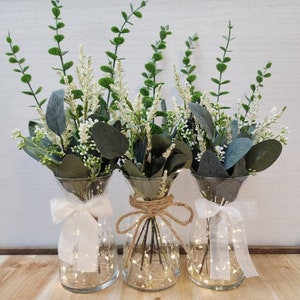 Eucalyptus & Babies Breath Greenery Lighted Bud Vase Centerpiece, Wedding Centerpiece, Event Centerpiece, Wedding Decor, Shower Decorations