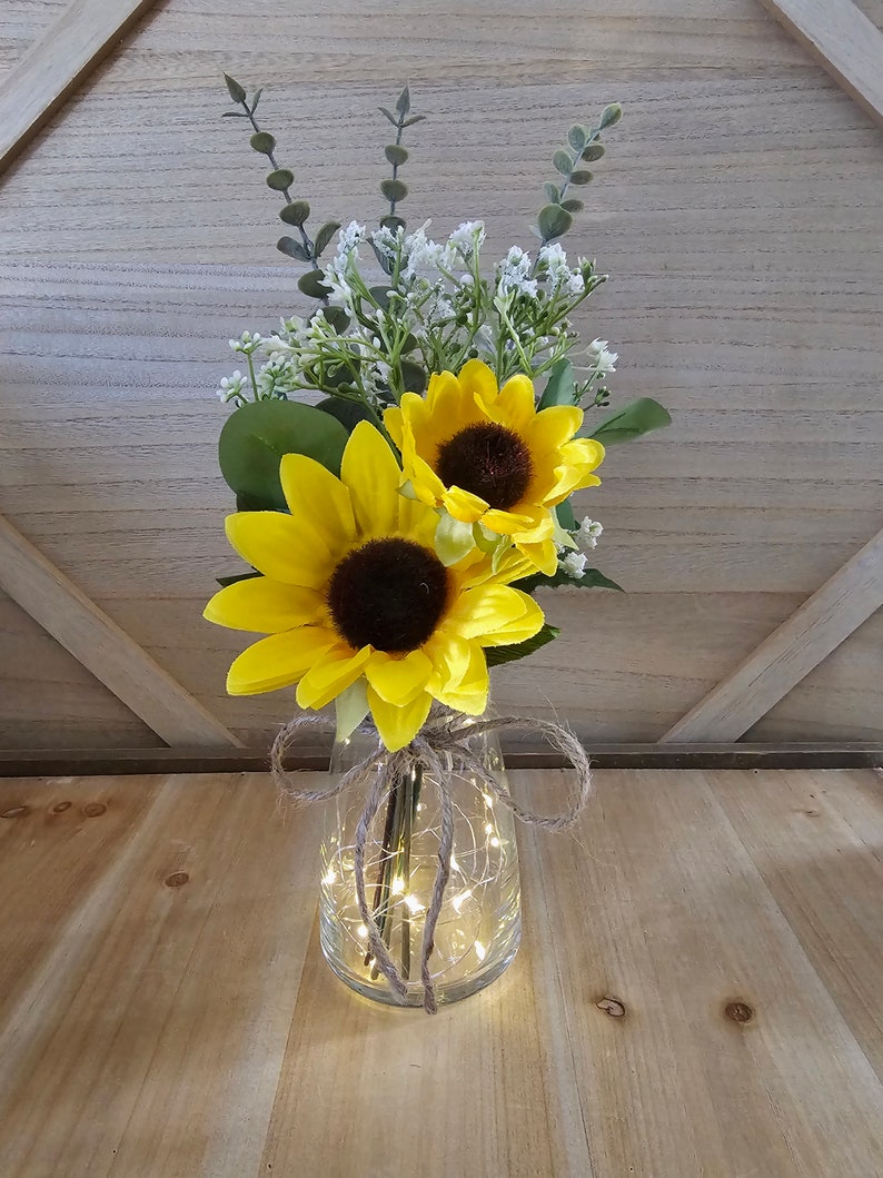 Sunflower and Babies Breath Lighted Bud Vase, Wedding Centerpiece, Event Centerpiece, Wedding Decor, Farmhouse Wedding, Shower Decorations image 4