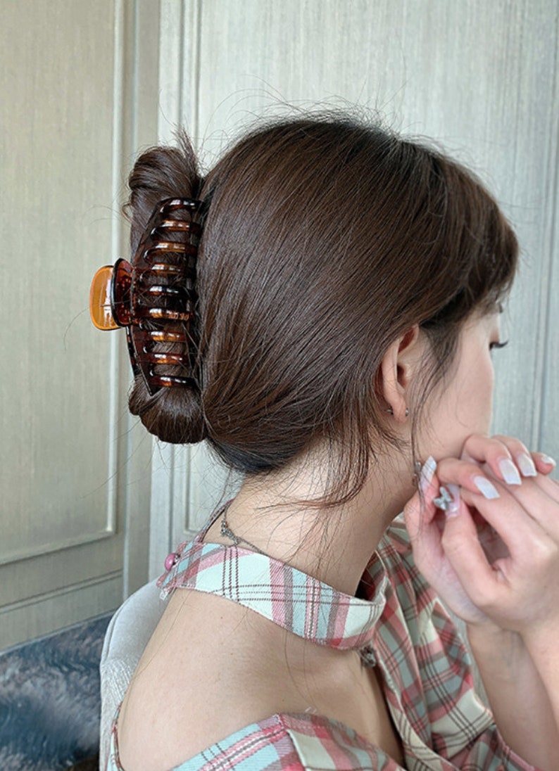 Korean Minimalist Style Geometric hair ClipHair Clips Hair Accessories daily style hair accessoriesVintage retro styleLarge Barrette