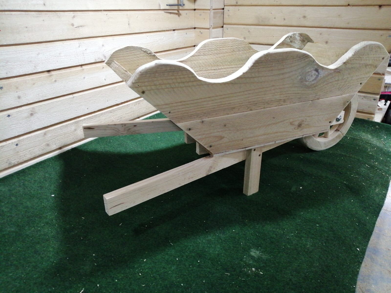 Large Wheelbarrow Planter Etsy