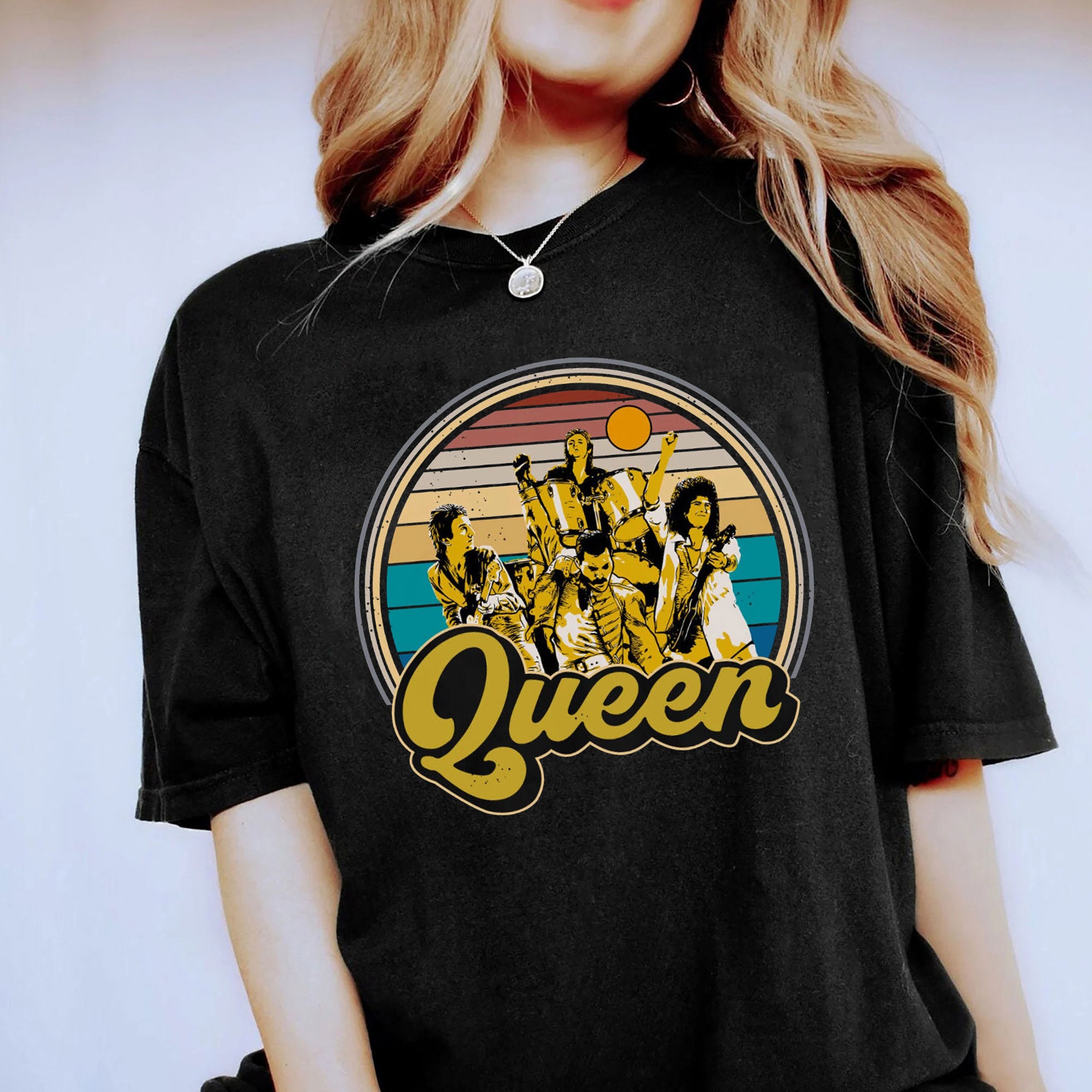 Retro Queen Tshirt, Vintage Queen Band Shirt, Music Band Shirt