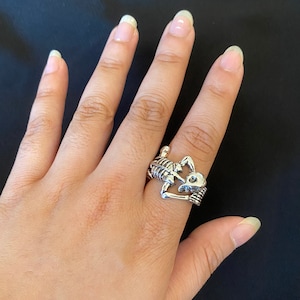 Bague tête de mort | Bague squelette | Bague gothique en argent | Bague manchette gothique ajustable